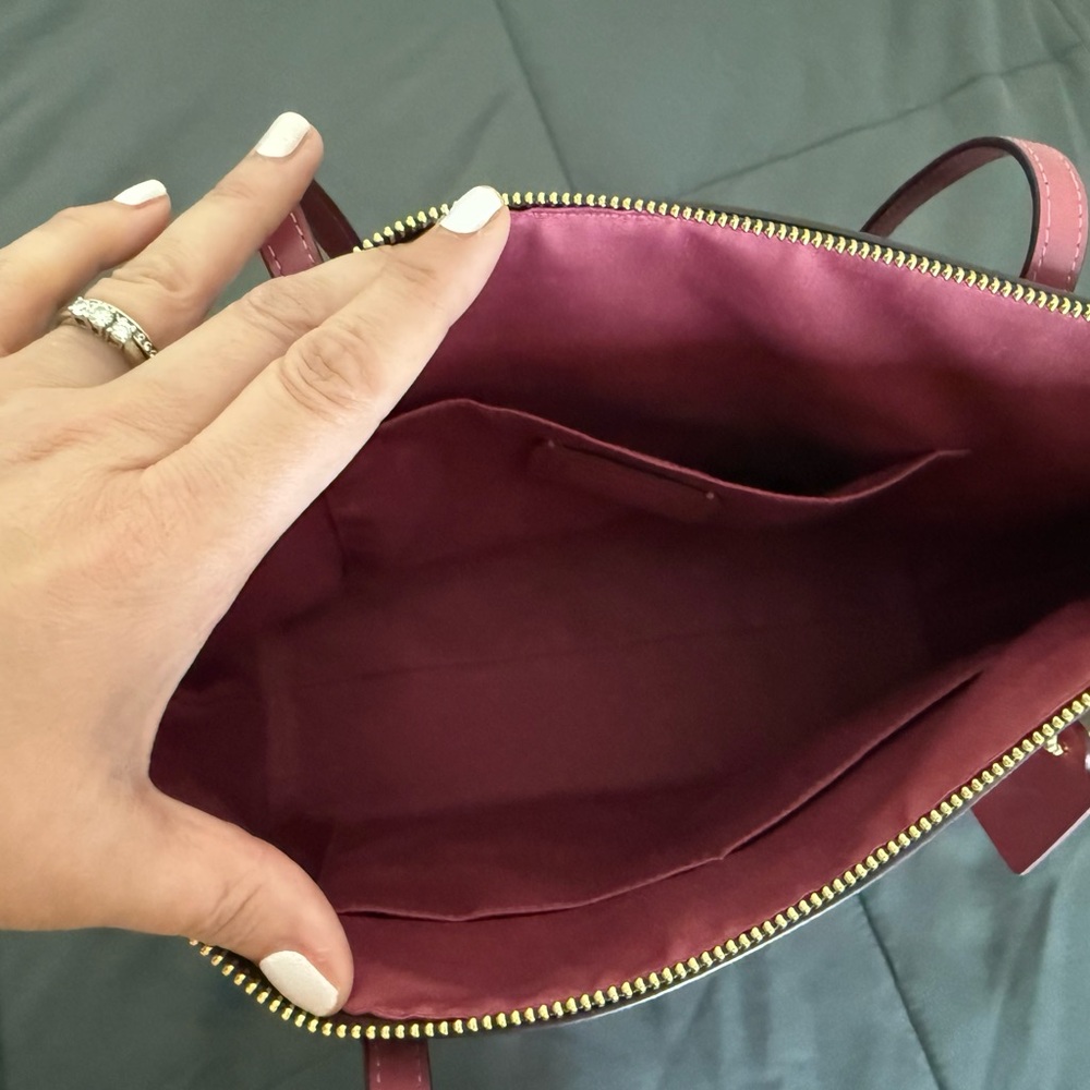 Coach Zip Tote In Signature Canvas with Rouge Horse and Sleigh - Picture 8 of 11